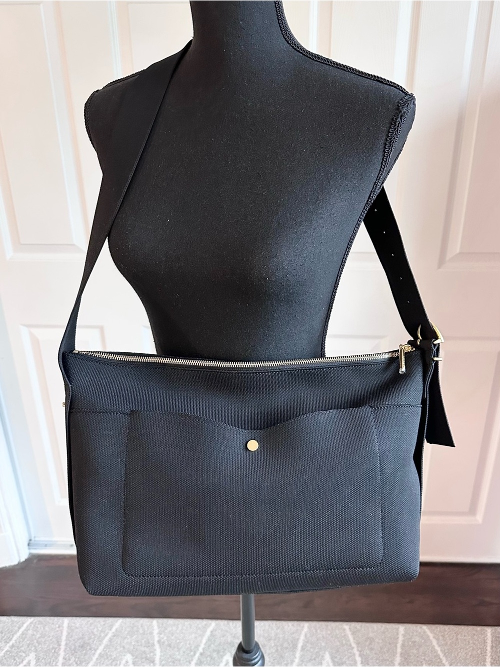 Cuyana Black Recycled Knit Messenger Bag w/ Adjustable Strap & Gold Hardware